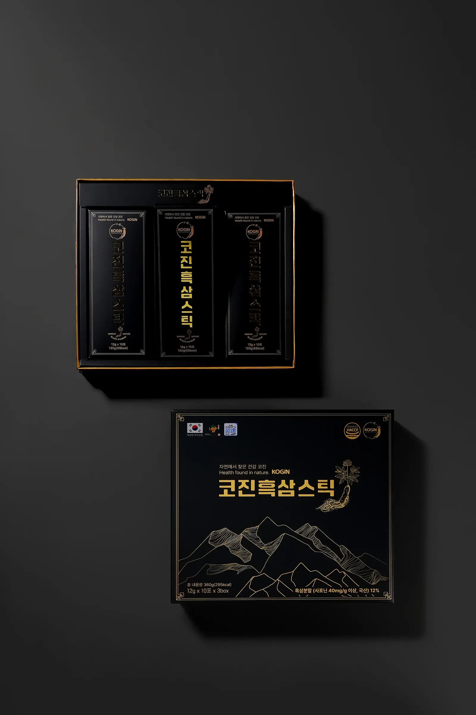 펼쳐진 코진 흑삼스틱 선물세트 상자